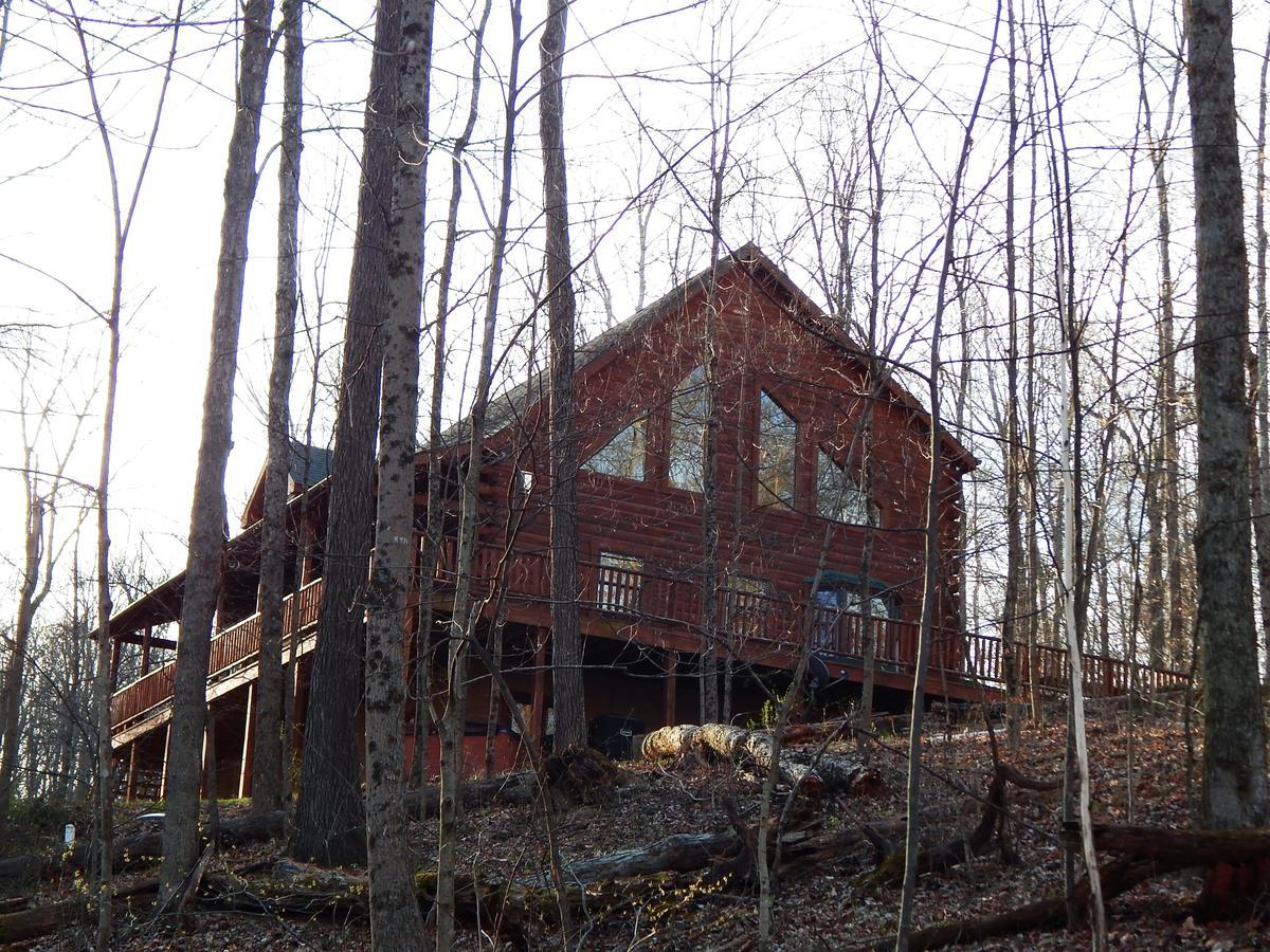 Big Pine Lodge In Hocking Hills Logan Exterior foto